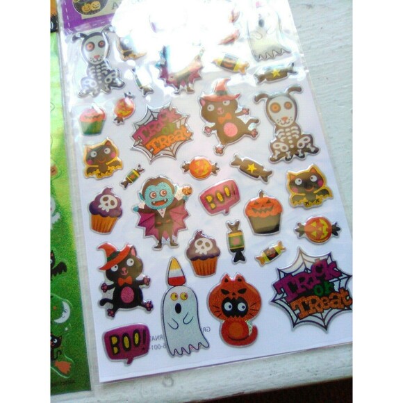 2 sheets Halloween Stickers Puffy & Shimmer Stickers 40 & 32 New in package - Picture 5 of 7